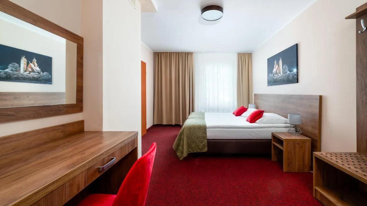 Bed and Breakfast Lesny Dwor Karpacz Piekarnia Mio Padre Restauracja Mamma Mia Polonia