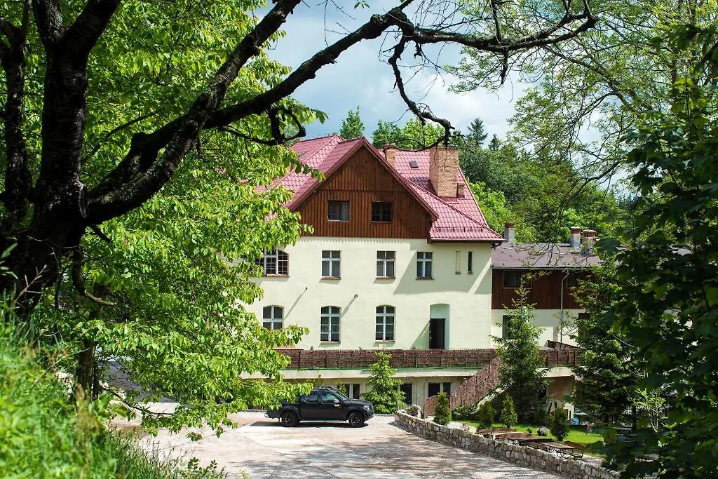 Bed and Breakfast Lesny Dwor Karpacz Piekarnia Mio Padre Restauracja Mamma Mia Bed & Breakfast